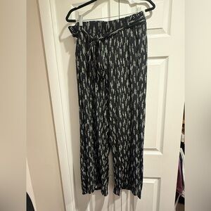 Torrid Black Wide-Leg Printed Tie-Waist Pants